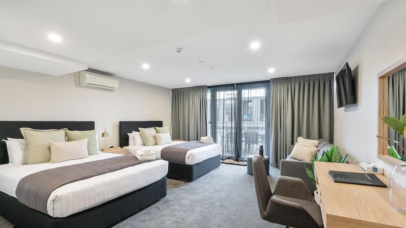 Southwark Hotel & Apartments